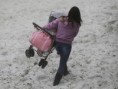 /album/imagens-%22s%c3%a3o-paulo-tem-chuva-forte-e-queda-de-granizo%22/granizo-em-sp3-jpg/